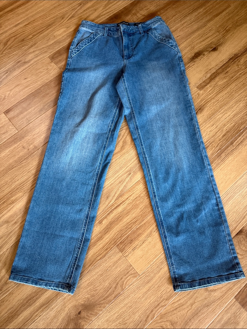 Susan Graver Women’s zipper Blue Straight leg  Jeans
